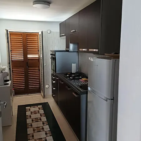 Casa Sabotino 6 アパート
